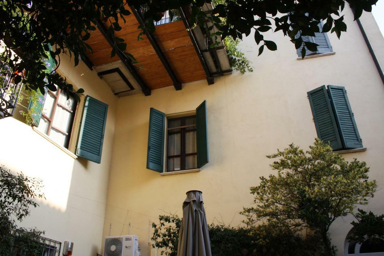 B&B Casa Dei Poeti Mantua Zewnętrze zdjęcie